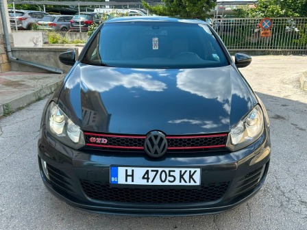 VW Golf 2.0 GTD