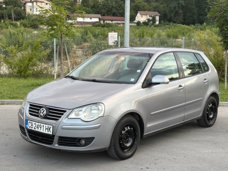 VW Polo