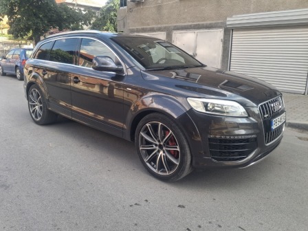Audi Q7 4.2 Бензин