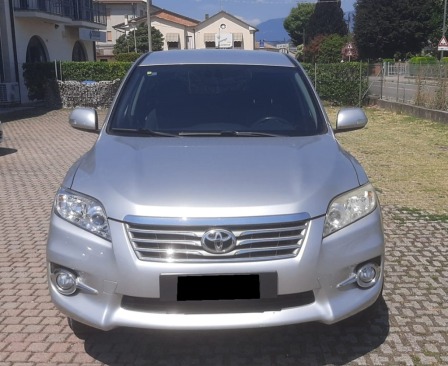 Toyota RAV 4 2.2 D4D 150кс