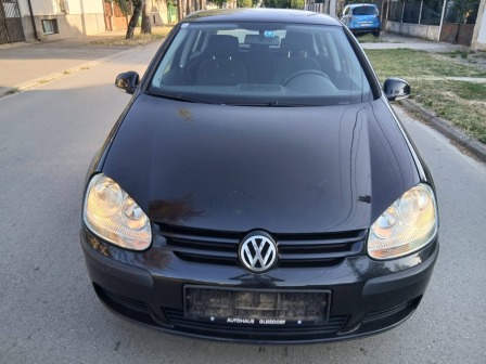 VW Golf