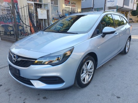 Opel Astra 1.5D - 122k.s.