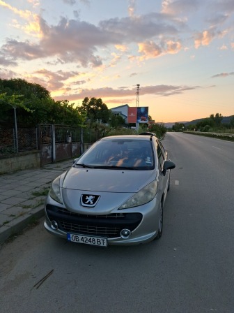 Peugeot 207 1.6 HDI 90к.с