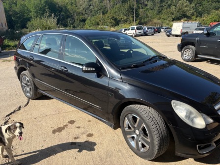 Mercedes-Benz R 320 3L.