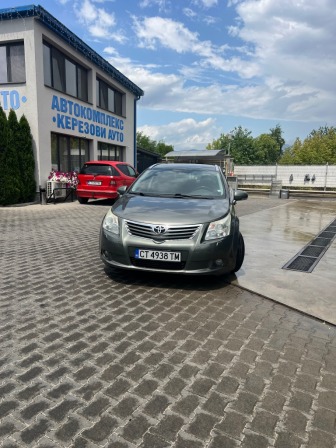 Toyota Avensis 2.0/152 кс