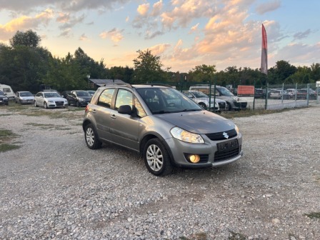 Suzuki SX4