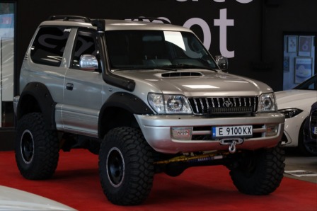 Toyota Land Cruiser BMW