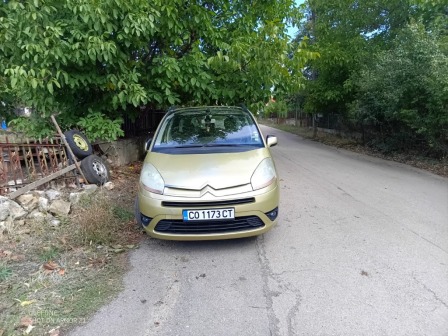 Citroen C4 Picasso 2.0 бензин