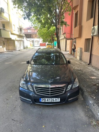 Mercedes-Benz E 350 3.5D