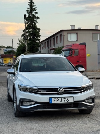 VW Passat Alltrack