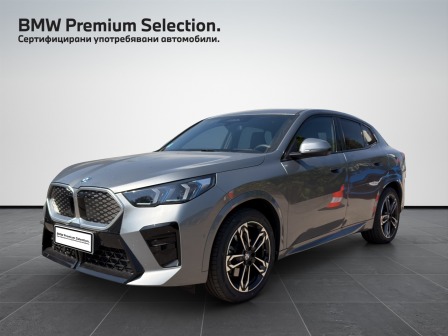 BMW iX2 xDrive30