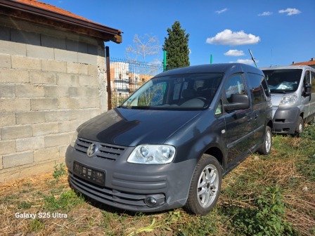 VW Caddy 1,6