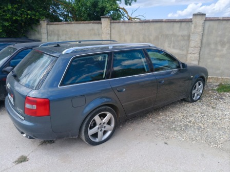 Audi A6 2.5 куатро 180