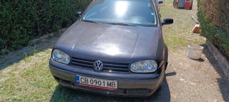 VW Golf 1.6sr