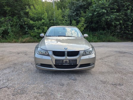 BMW 318 318i