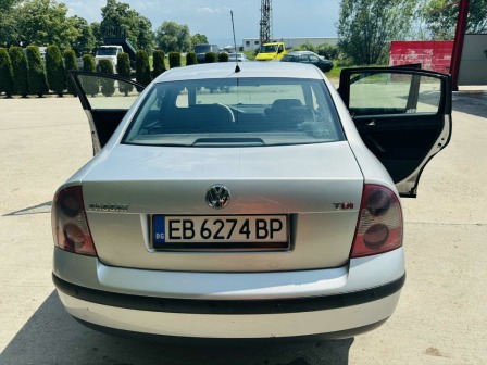 VW Passat 1.9