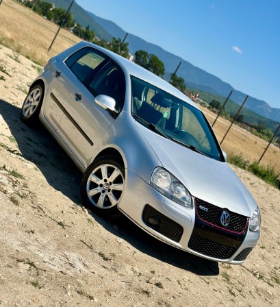 VW Golf 1.6