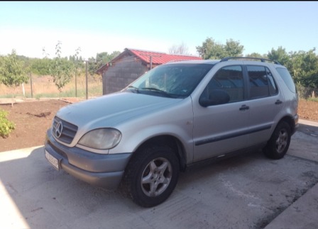 Mercedes-Benz ML 230 2.3