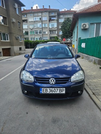 VW Golf