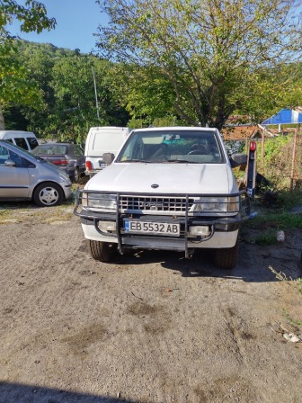 Opel Frontera 2.4i