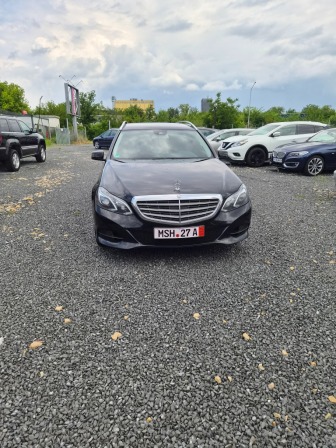 Mercedes-Benz E 220 2200