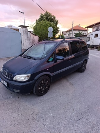 Opel Zafira 1.8i