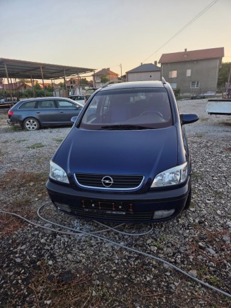 Opel Zafira 2.0