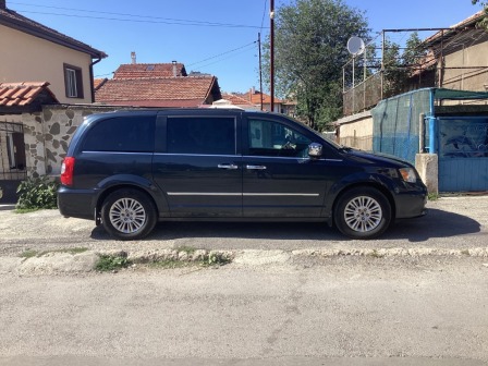 Lancia Voyager 2.8 CRD, 174 k.