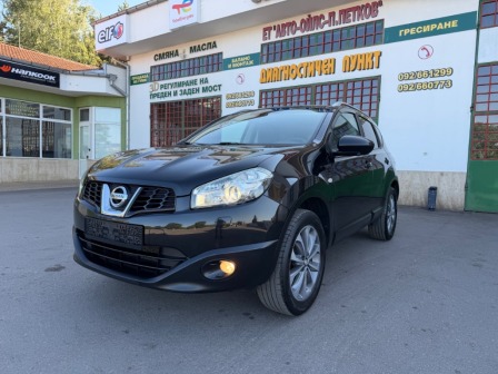 Nissan Qashqai Face2.0i*4x4*