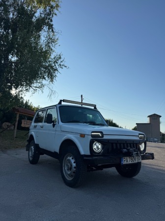 Lada Niva 1.7