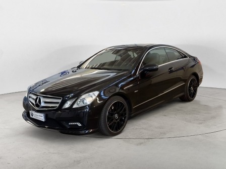 Mercedes-Benz E 350 AMG LINE Coupe