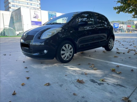 Toyota Yaris 1.3 i