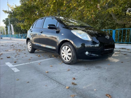 Toyota Yaris 1.3 i
