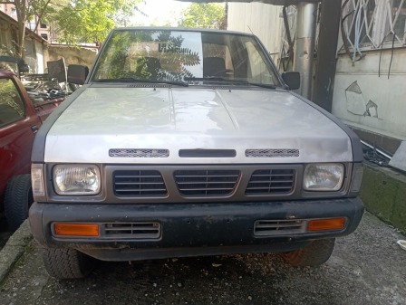 Nissan King Cab 2,4 ГАЗ