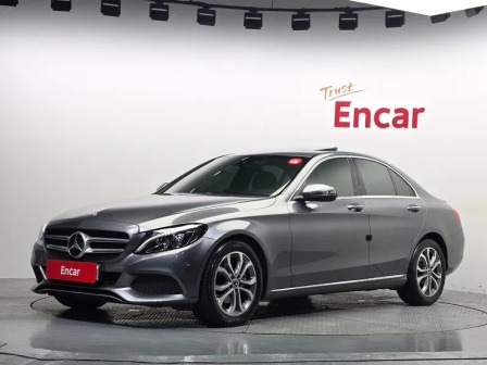Mercedes-Benz C 200 AMG LINE