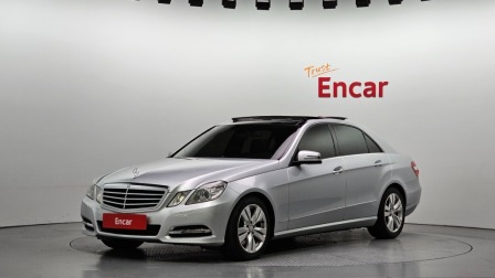 Mercedes-Benz E 350 3.5 V6 4X4
