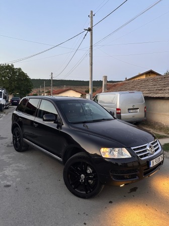 VW Touareg 3.2i V6 220