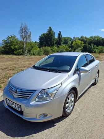 Toyota Avensis 2.0 126кс