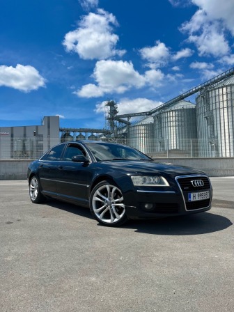 Audi A8 3.0