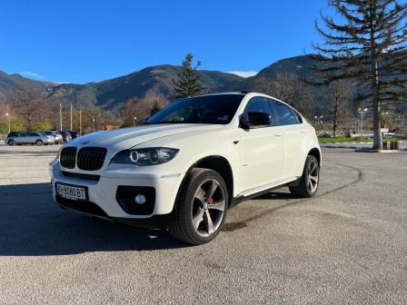BMW X6 ЧЕРВЕН САЛОН