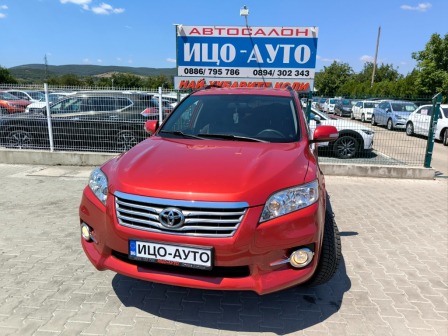Toyota RAV 4 2,2-4Х4-НАВИ