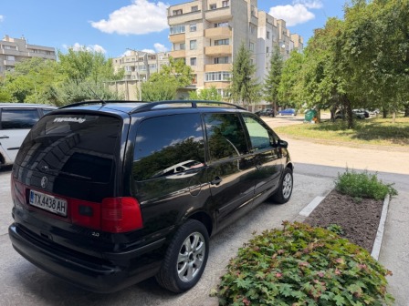 VW Sharan