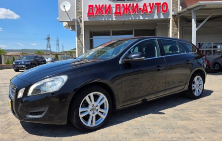 Volvo V60 2.0 D5 136k.c G