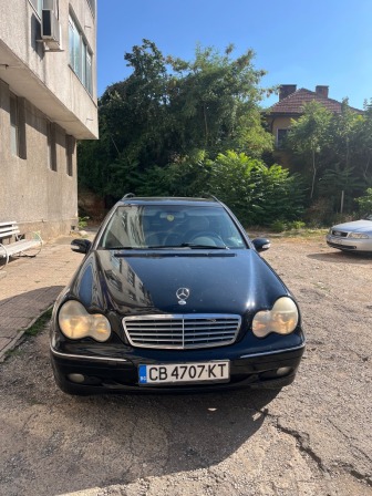 Mercedes-Benz C 180