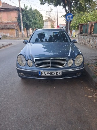 Mercedes-Benz E 270 avantgarde