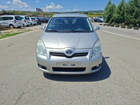 Toyota Corolla Verso 2.2