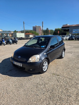 Toyota Yaris 1.3i клима