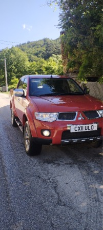 Toyota Hilux Пикап