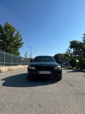 BMW 330 Xdrive E90 LCI