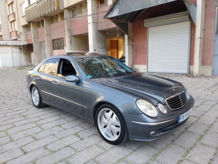Mercedes-Benz E 280